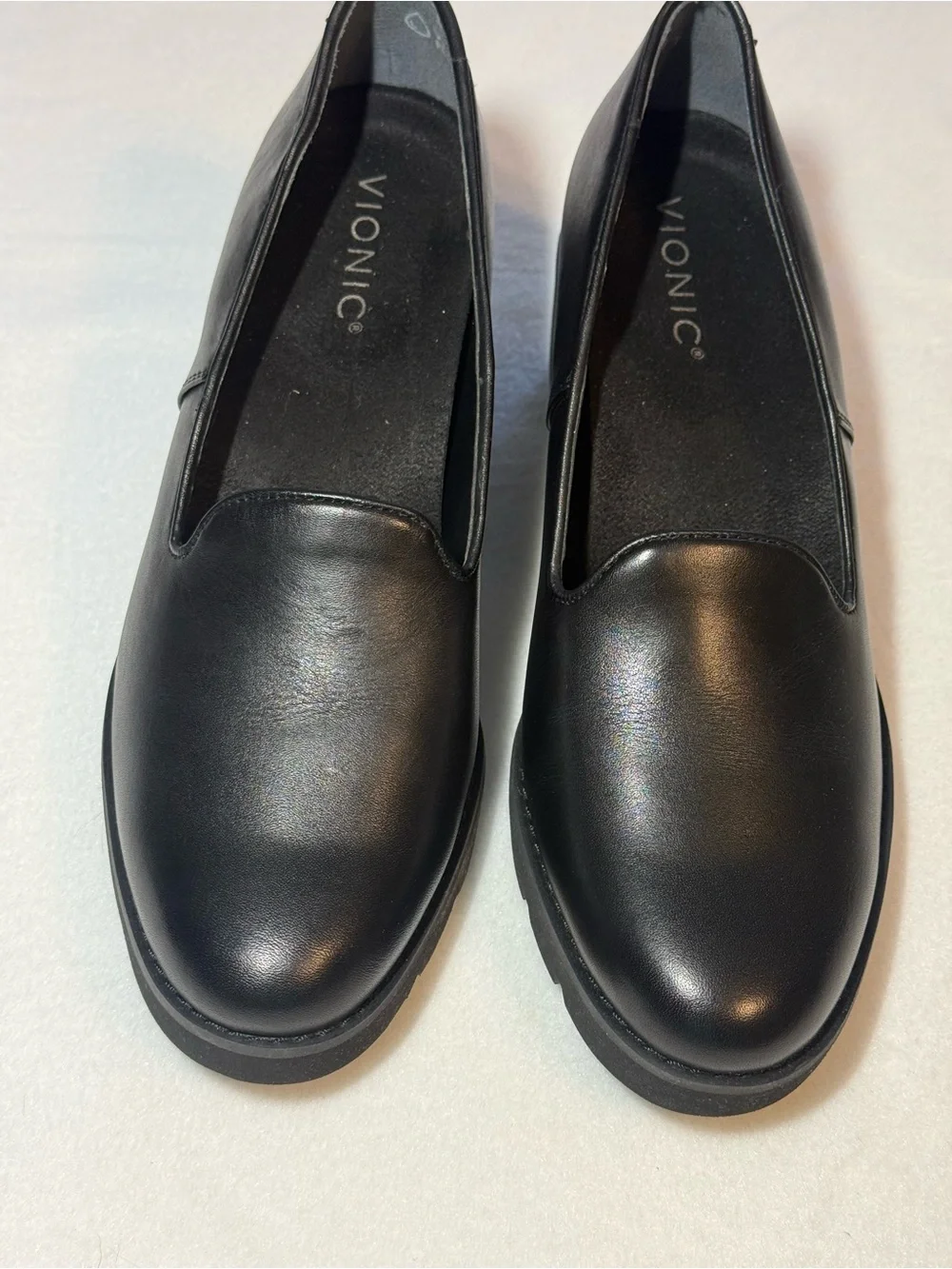 New Vionic Willa Wedge Slip On Shoes. Black. Size 8.5M
